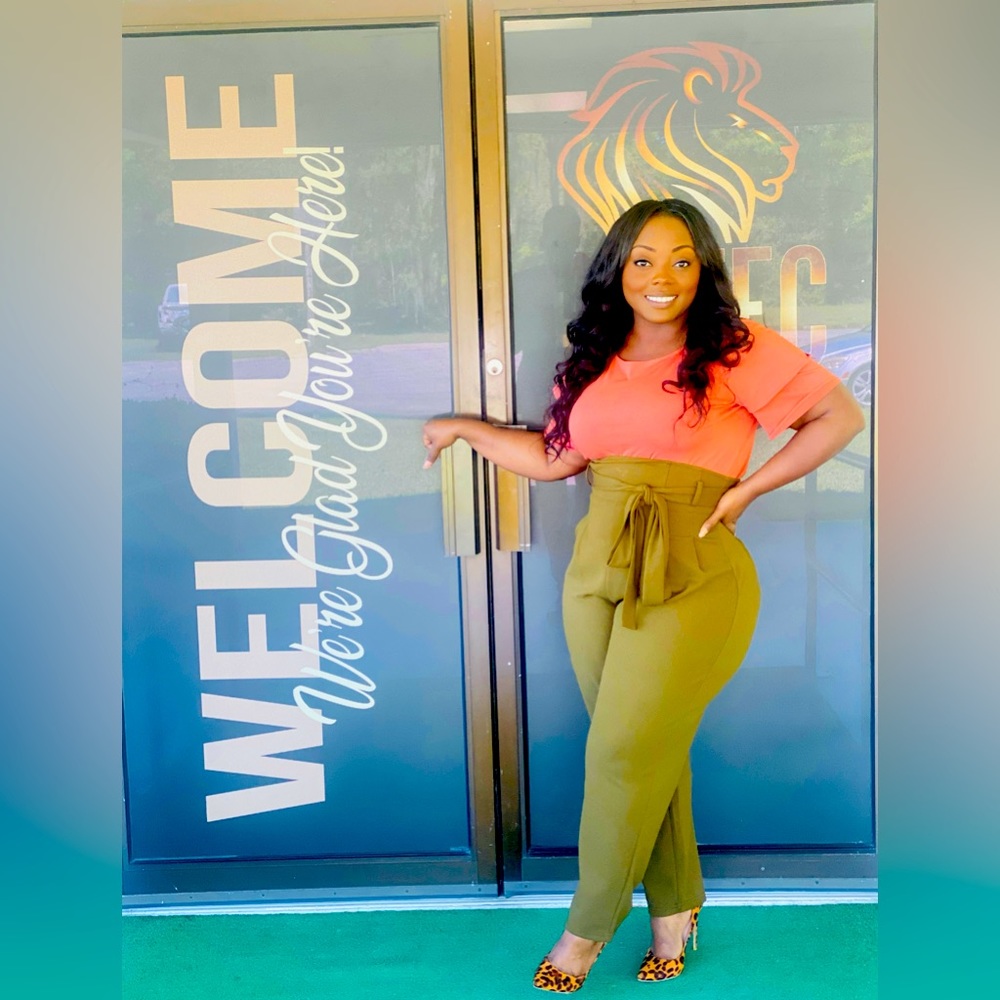 Meet your Posher, Doll